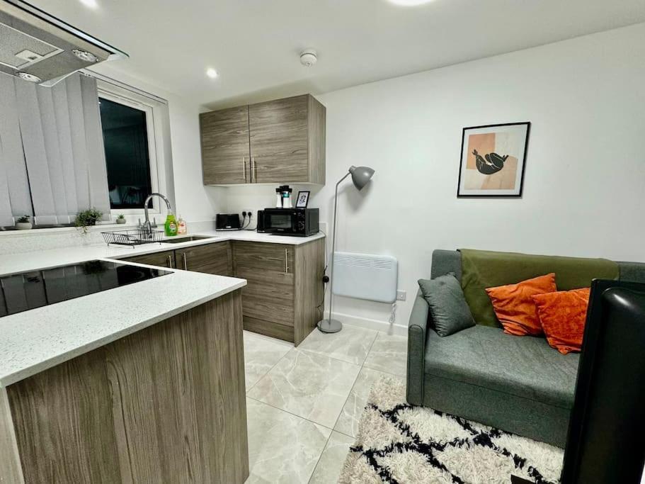 Stylish One Bedroom & A Sofa Bed Cardiff Exterior photo